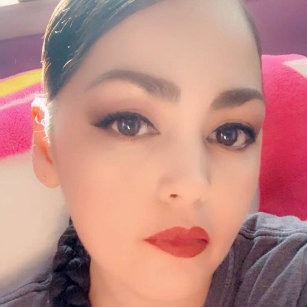 Meet your Posher, Denzhone